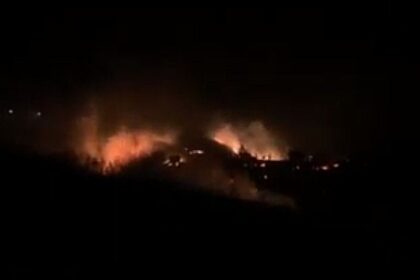 Veliki požar kod Teslića širi se velikom brzinom: Gašenje vatre otežava jak vjetar VIDEO