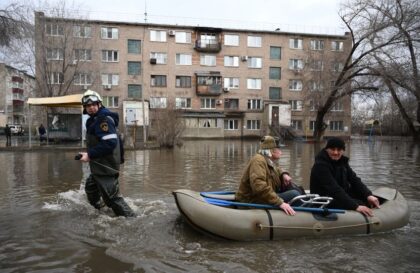 Panika u Rusiji: Poplave bjesne, nastavlja se evakuacija građana