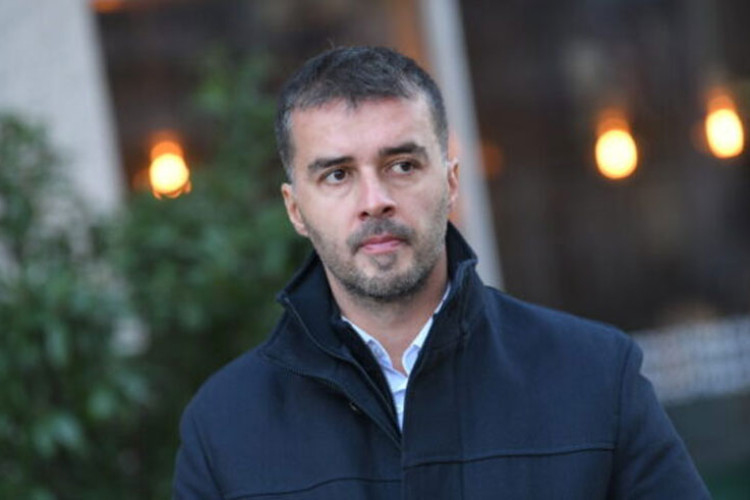 Pokret “Kreni promeni” saopštio: Savo Manojlović kandidat za gradonačelnika Beograda