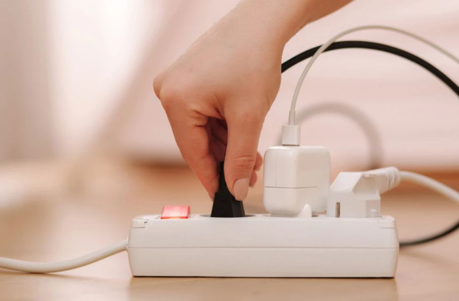 Mogu izazvati požare: Ove uređaje nikad ne uključujte na produžni kabl