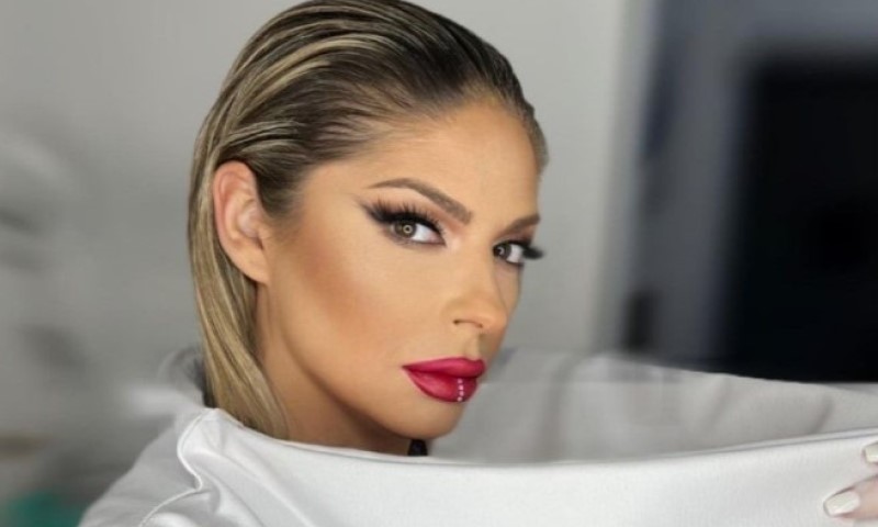 Pjevačica podijelila lijepe vijesti: Pored Božića danas ima još jedan povod za radost