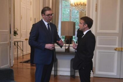 Vučić u Parizu: Sa Makronom postignut dogovor o kupovini „Rafala“