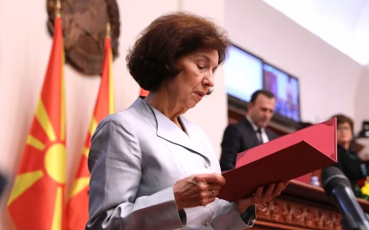 Nova predsjednica Sjeverne Makedonije tokom zakletve odbila da izgovori puno ime države