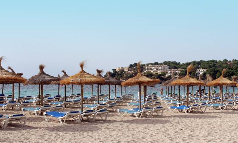 Zbog obilnih padavina: Paralizovan aerodrom na popularnom ljetovanju