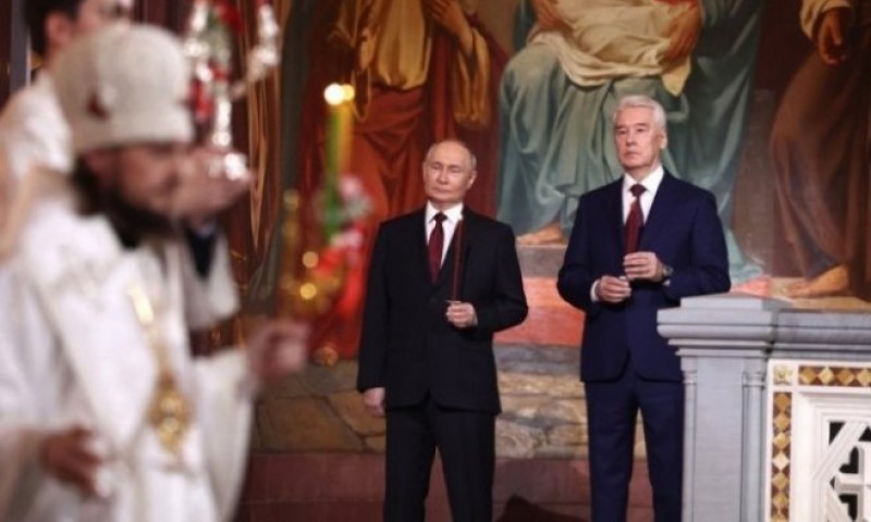 Prisustvovao i Putin: Patrijarh ruski služio Vaskršnju liturgiju u Moskvi VIDEO