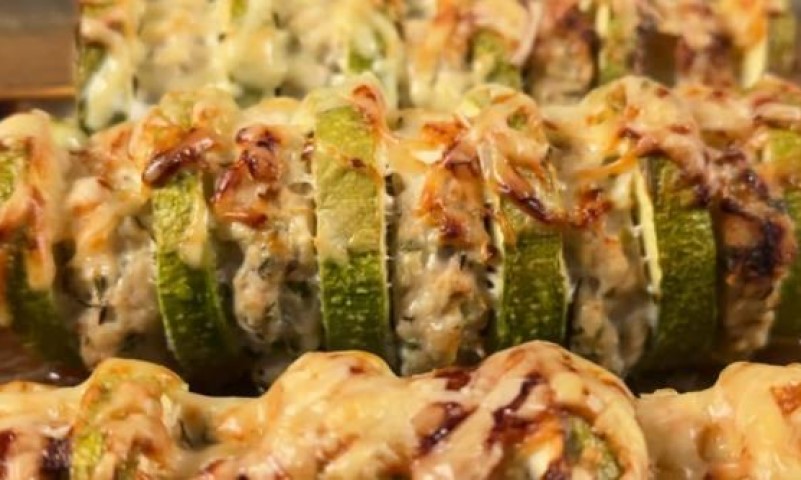 Nešto malo drugačije: Ražnjići od tikvica i bijelog mesa sa sirom