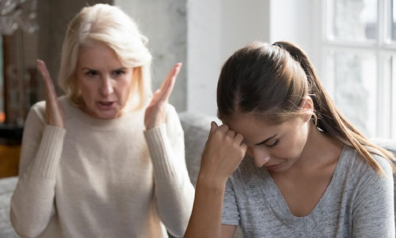Ljubav nije dovoljna: Pet načina da ostanete važni u životu odrasle djece