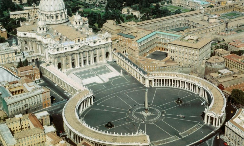 Vatikan ne priznaje nezavisnost Kosova i zalaže se za dijalog