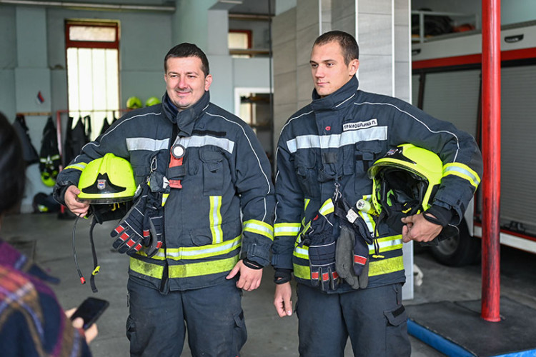 Strah potiskuju adrenalinom: Za banjalučke vatrogasce 1. maj je uobičajen radni dan