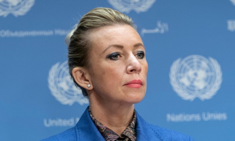 Zaharova oštro: Zapadni mediji pokrivaju kijevski režim kao pravu svjetsku mafiju