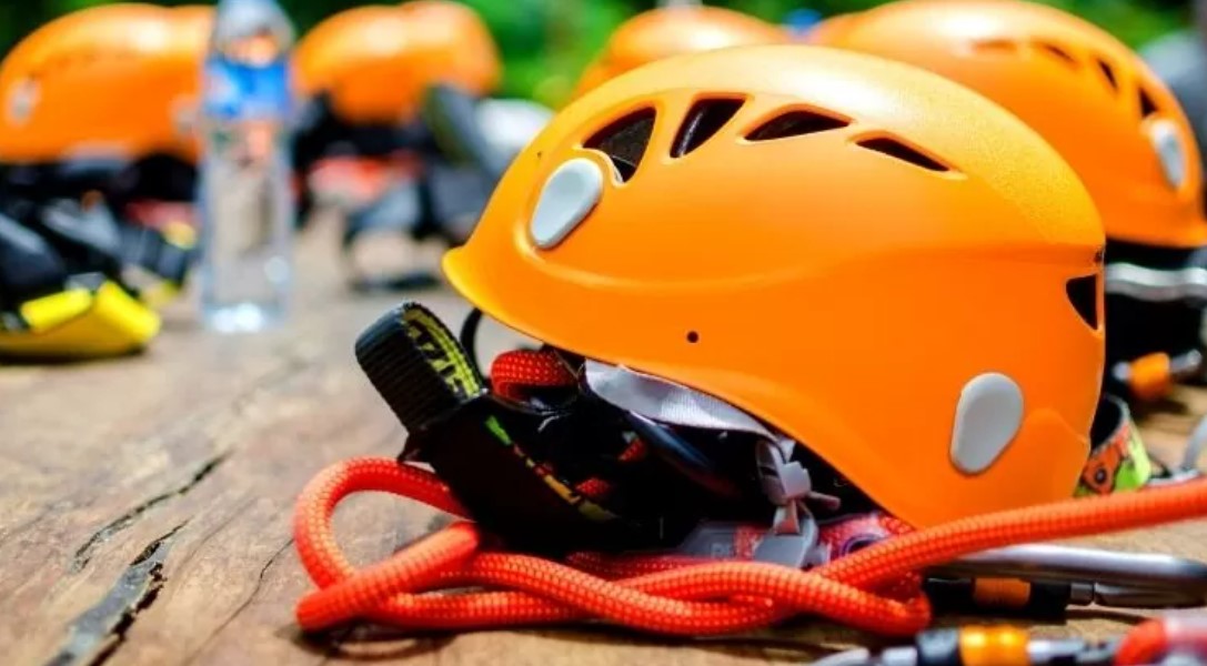 Čvrstoća nije adekvatna: Sa tržišta povučena oprema i pojasevi za penjanje