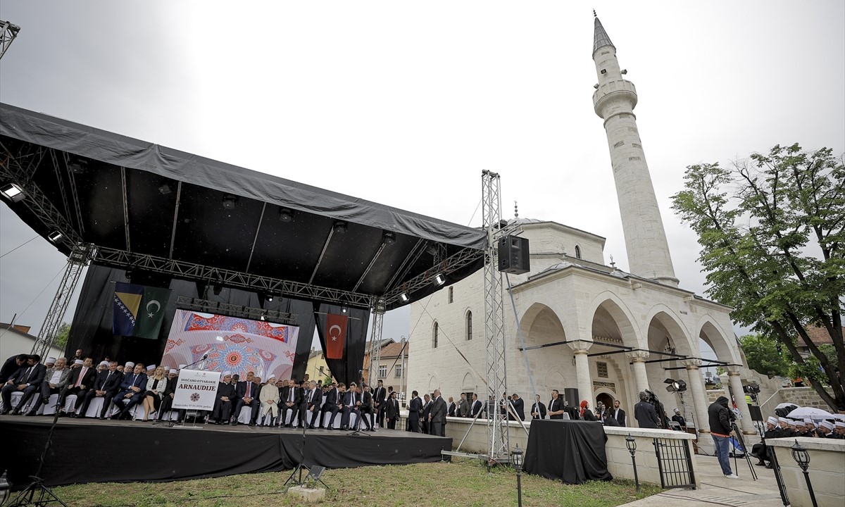 Oglasila se policija: Otvaranje džamije u Banjaluci proteklo mirno i bez incidenata