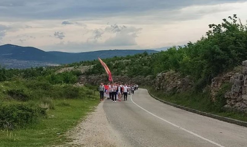 Na hodočašće krenuo i načelnik opštine: Iz Bileće do Ostroga krenulo oko 350 ljudi VIDEO