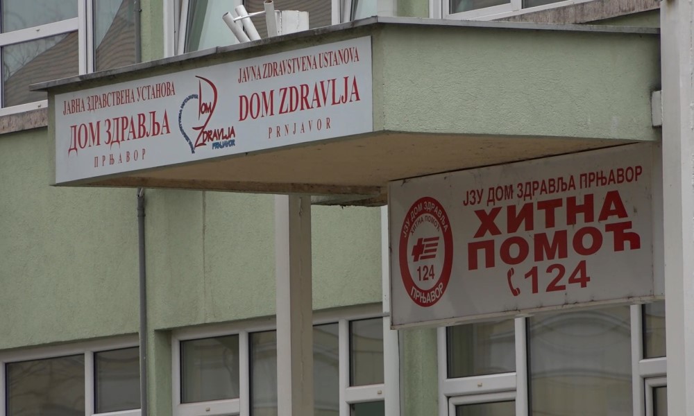 Kamion pao sa dizalice: Smrtno stradao vulkanizer u Prnjavoru