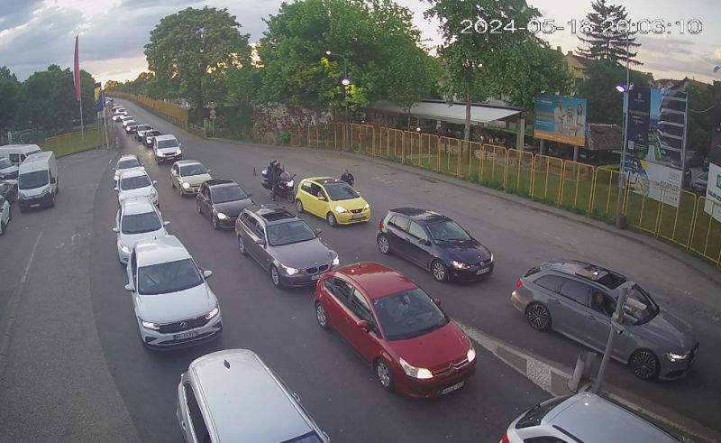 Na ulazu u BiH iz Hrvatske: Duže kolone vozila čekaju na ovim graničnim prelazima