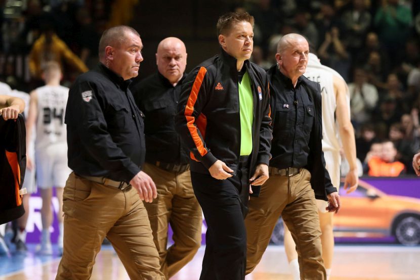 ABA liga donijela odluku: Određene sudije drugog meča Zvezde i Partizana