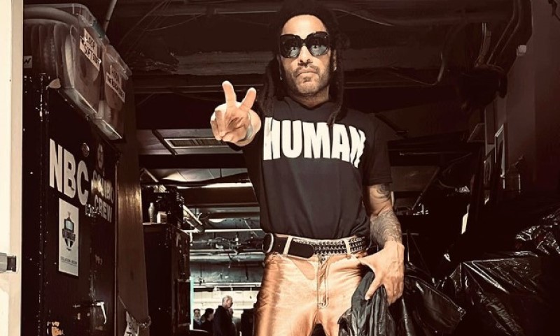 Leniju Kravicu obožavateljka isčupala četiri dreda sa glave: “Joj, dušo…” FOTO