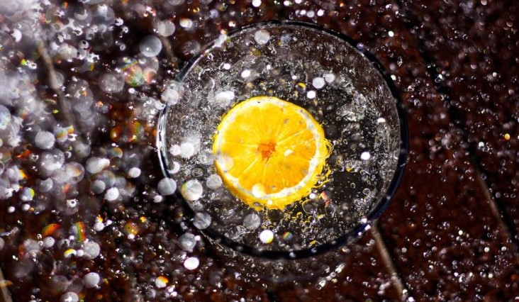 Vitaminska bomba: Doručak u čaši od samo četiri sastojka, najbolji način da započnete dan