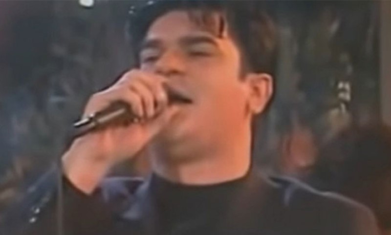 Buran život pjevača: Dva puta mijenjao vjeru, preoteo ženu Šerifu Konjeviću