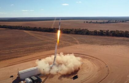 Lansirana raketa sa pogonom na parafinski vosak VIDEO