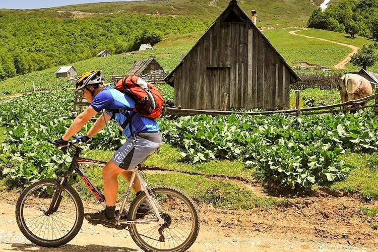 Namet kao vjetar u leđa seoskom turizmu