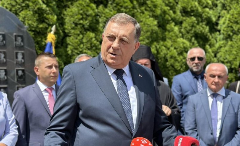Dodik naglasio da je Srpska garancija opstanka: Vojska dala mnoge junake