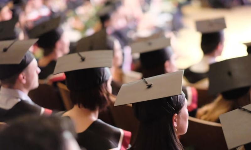 Poništeno na desetine diploma: Privatni fakultet u Banjaluci se preregistrovao u firmu