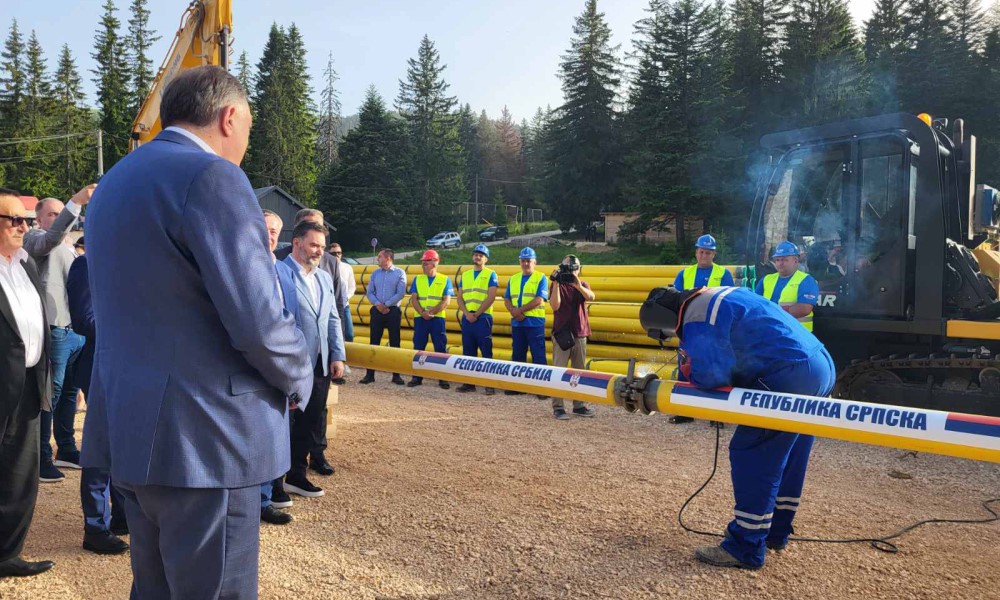 Zvaničnici na Jahorini: Ozvaničen početak radova na distributivnom gasovodu