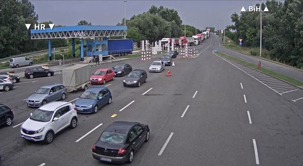 Gužve na izlazu iz BiH: Vozači se mole za dozu strpljenja