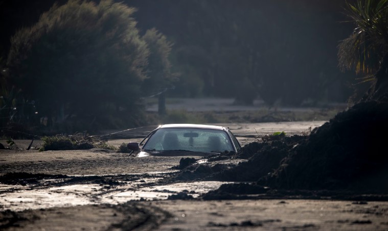 Mnogi objekti pod vodom: Vanredno stanje i evakuacija zbog obilnih padavina VIDEO