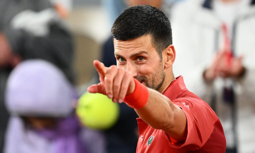 Prva fotografija Đokovića poslije operacije: Evo šta je poručio navijačima FOTO