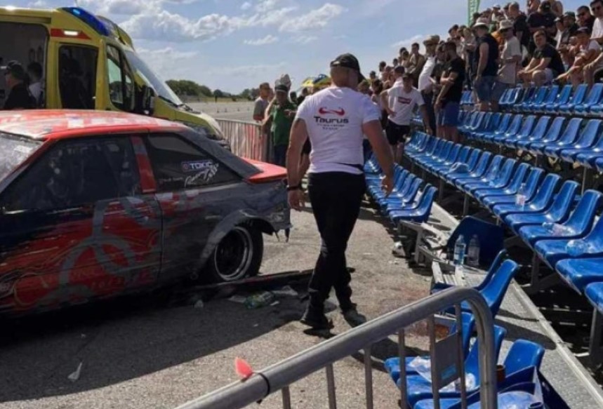 Trka u Osijeku: Automobil uletio među gledaoce VIDEO