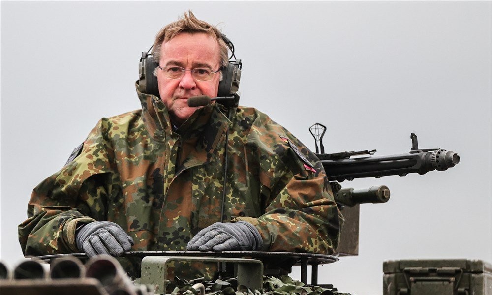 U fokusu pružanje vojne pomoći: Pistorijus u nenajavljenoj posjeti Kijevu