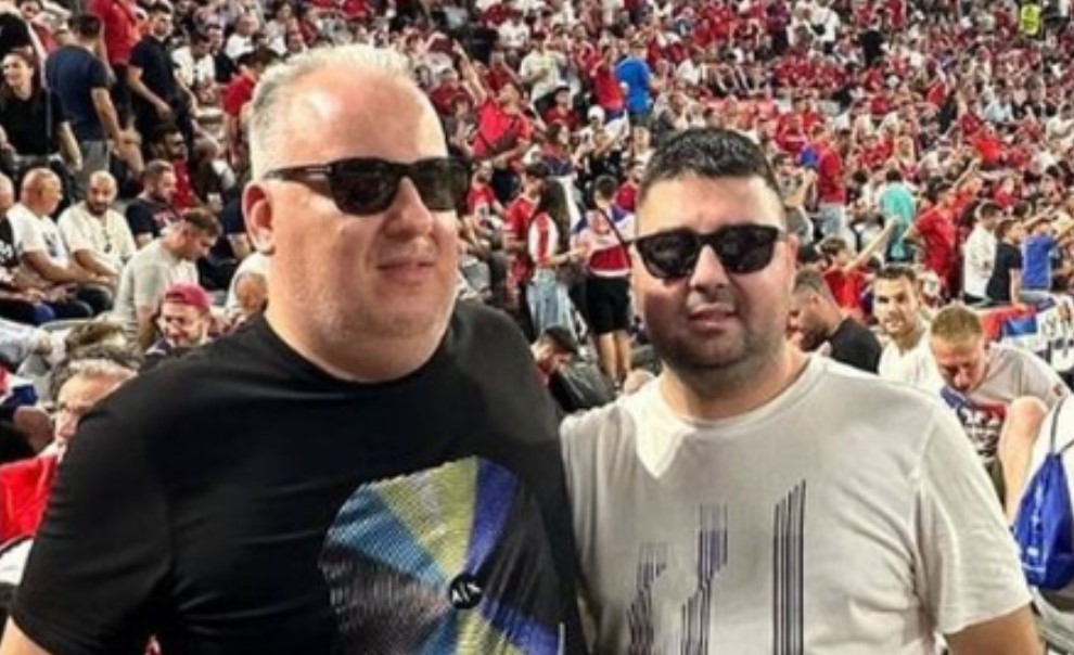 Pjevač pružio podršku: Dejan Matić bodrio fudbalere Srbije u Minhenu