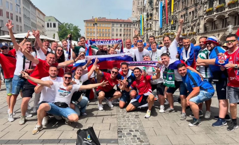 Srbi i Slovenci zajedno zapjevali u Minhenu: Luka Dončić jedan je od nas VIDEO