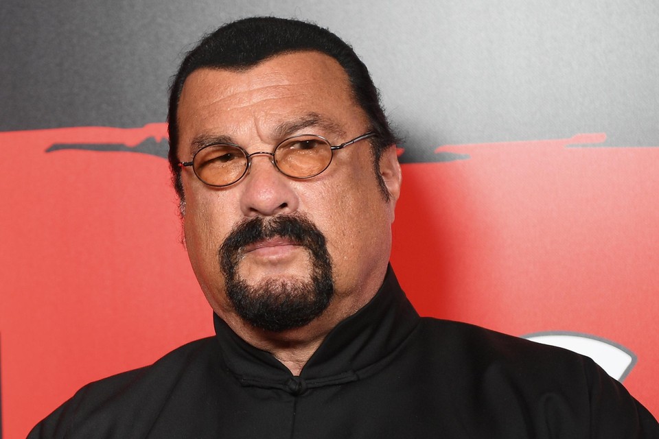 Stiven Sigal: Ujediniti se protiv zla zapadnog svijeta!