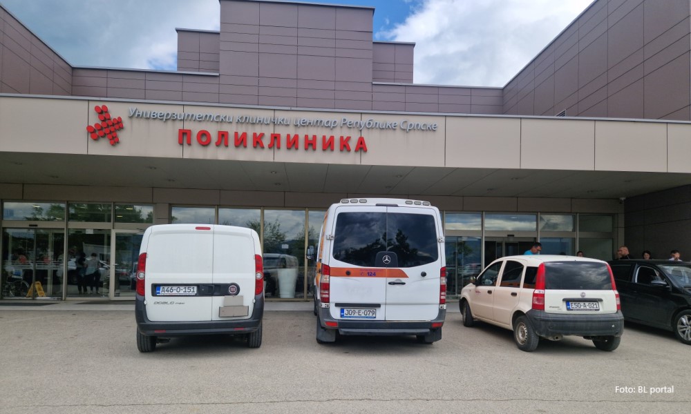 Nesreća u Janji završila smrtnim ishodom: Suvozač preminuo u UKC RS VIDEO