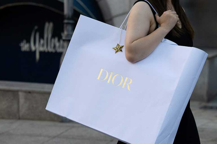 Sakoi su u centru pažnje: Dior postavio standarde FOTO