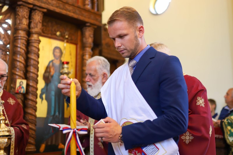 Povodom Vidovdana: Služeni parastosi i položeni vijenci u više banjalučkih naselja