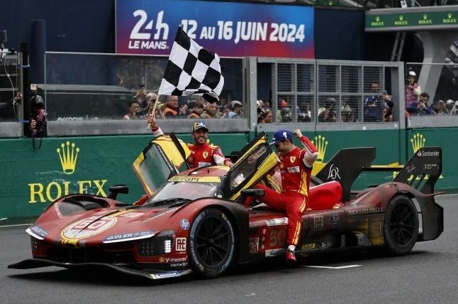 Ferari pobjednik čuvene trke 24 časa Le Mana
