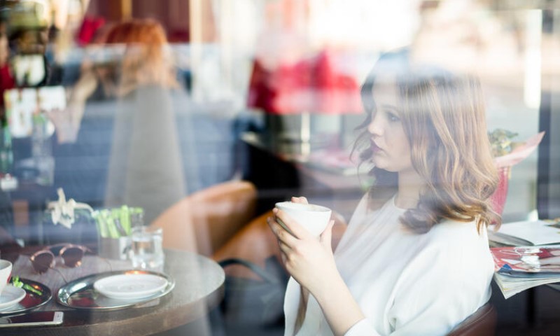 Banjalučki lokal naljutio goste svojim bizarnim zahtjevom: “Evo, već peglam hlače…”