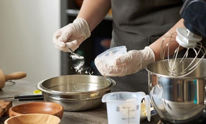 Nije svejedno: Evo kada se u tijesto stavlja soda bikarbona, a kada prašak za pecivo