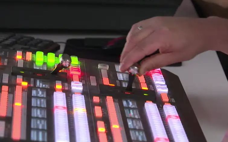 Pojedine TV kuće godinama ubirale ekstra profit od marketinga na osnovu izmišljenih podataka