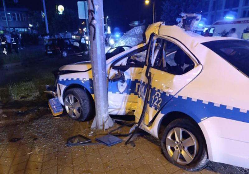 Poginuo policajac u Banjaluci: Jezive scene sa mjesta nesreće FOTO