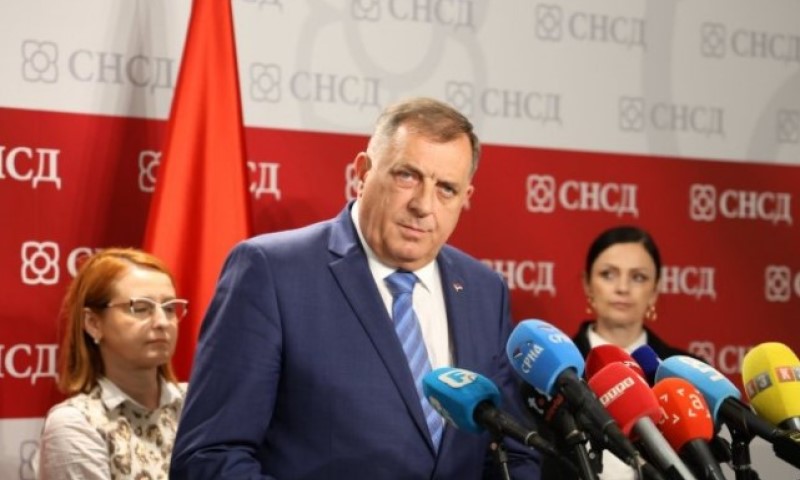 Dodik nakon sjednice Predsjedništva SNSD-a: “Spremni izlazimo na izbore, tužbe protiv članova CIK-a”