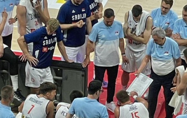 Pešić dao tablu Jokiću da crta napade: “Džoker” organizovao igru ekipe