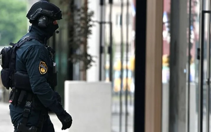 Velika akcija policije: Pretresaju se stanovi osumnjičenih za šverc droge