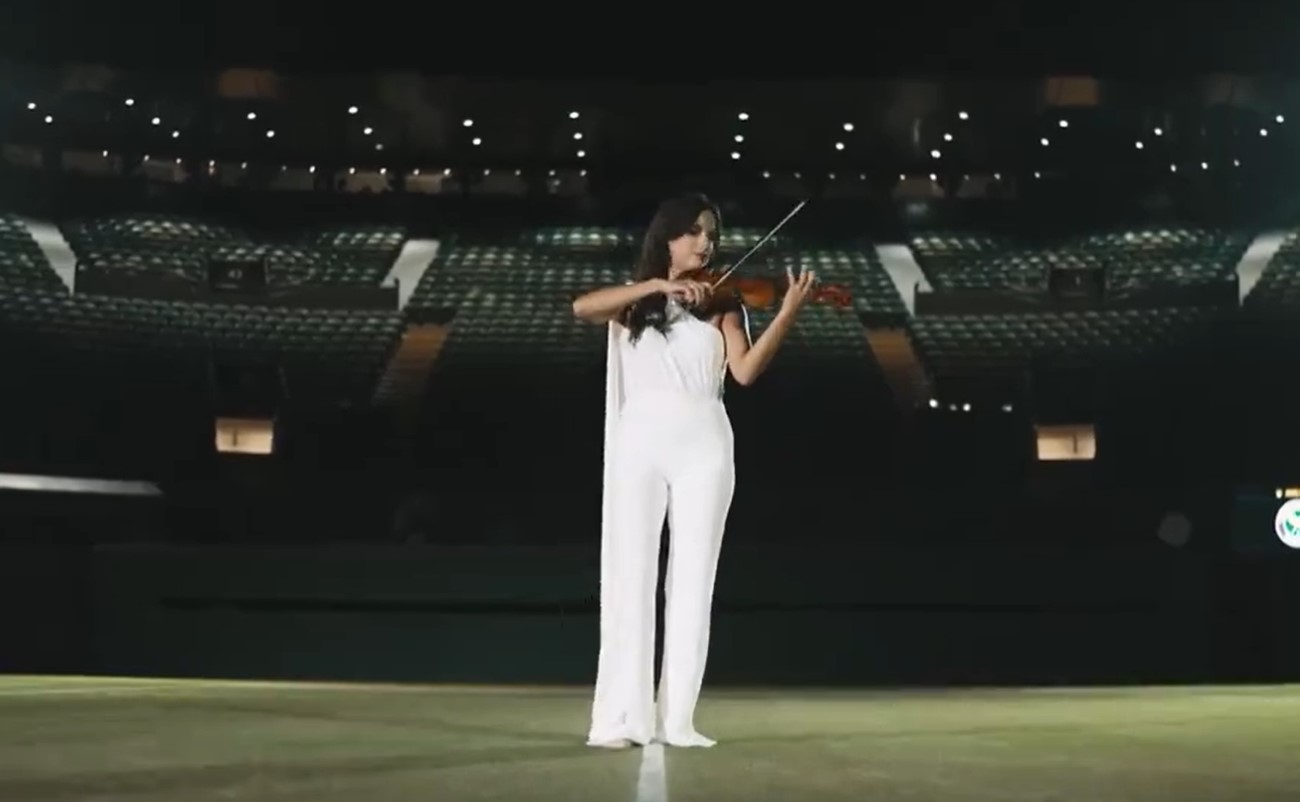 I Vimbldon zasvirao violinu: Sjajna najava današnjeg okršaja VIDEO