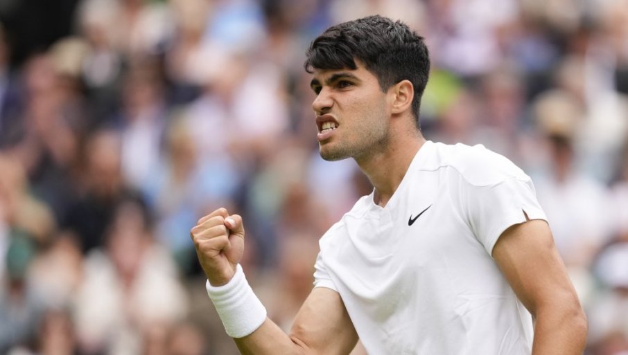 “Preživio” Umbera: Karlos Alkaraz u četvrtfinalu Vimbldona!