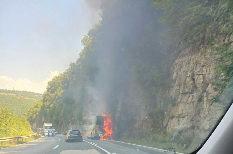 Gori autobus: Drama na putu Banjaluka – Mrkonjić Grad